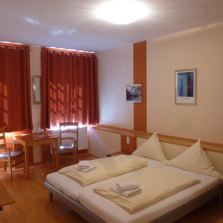 Altstadt-Hotel Koeln Cologne Room photo